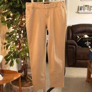 Old Navy Size 6 Regular Khaki School Slacks